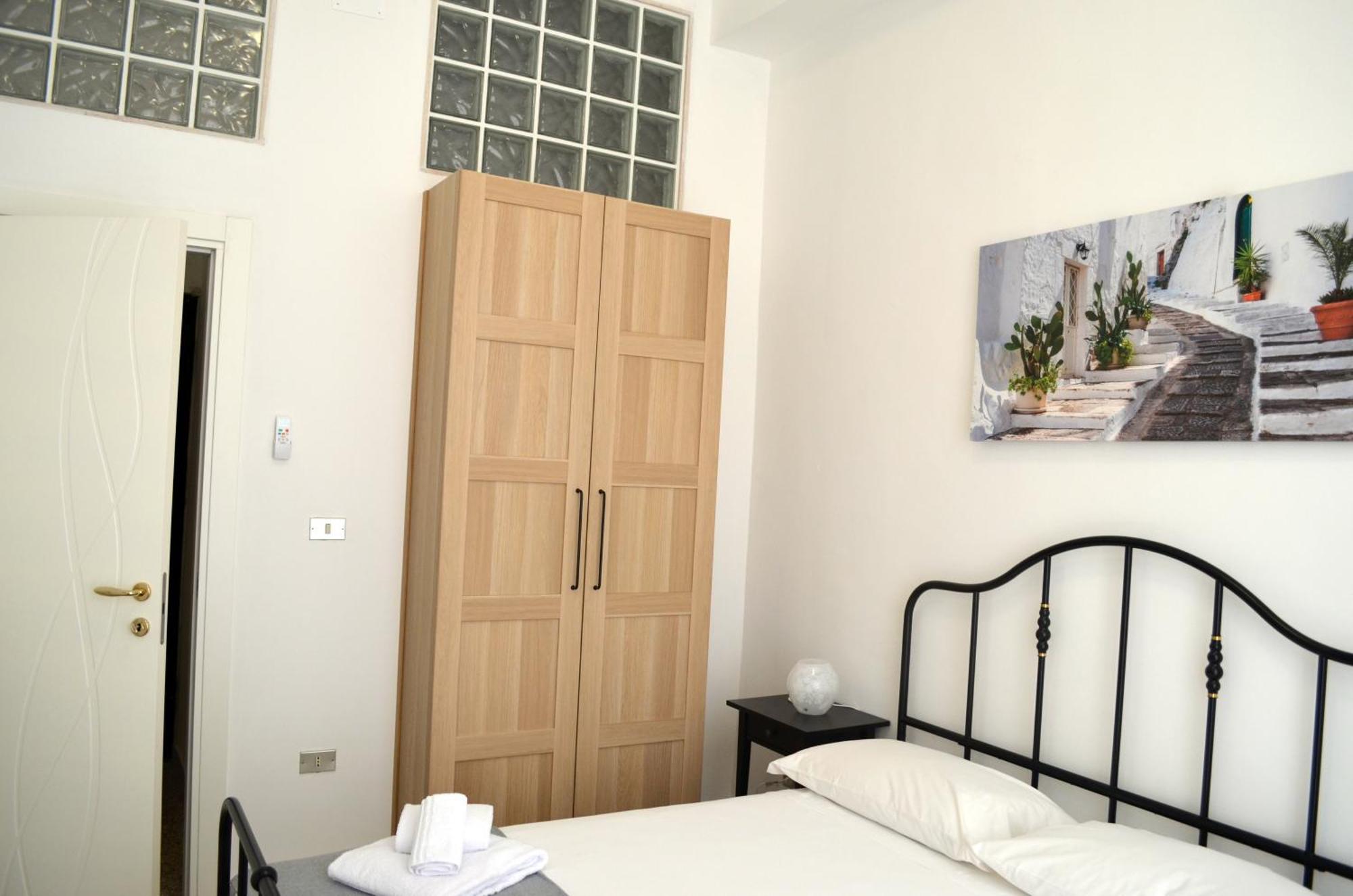Bari Centro Harmony House Hotel Kültér fotó